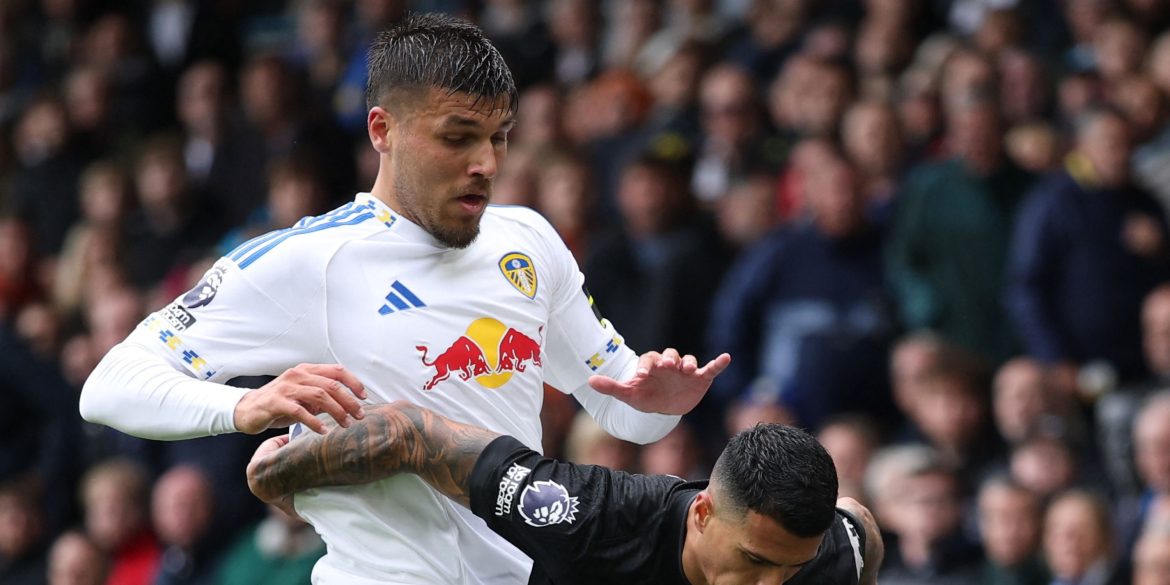 Leeds willing to sell Joel Piroe in January for “difference-making” signing
