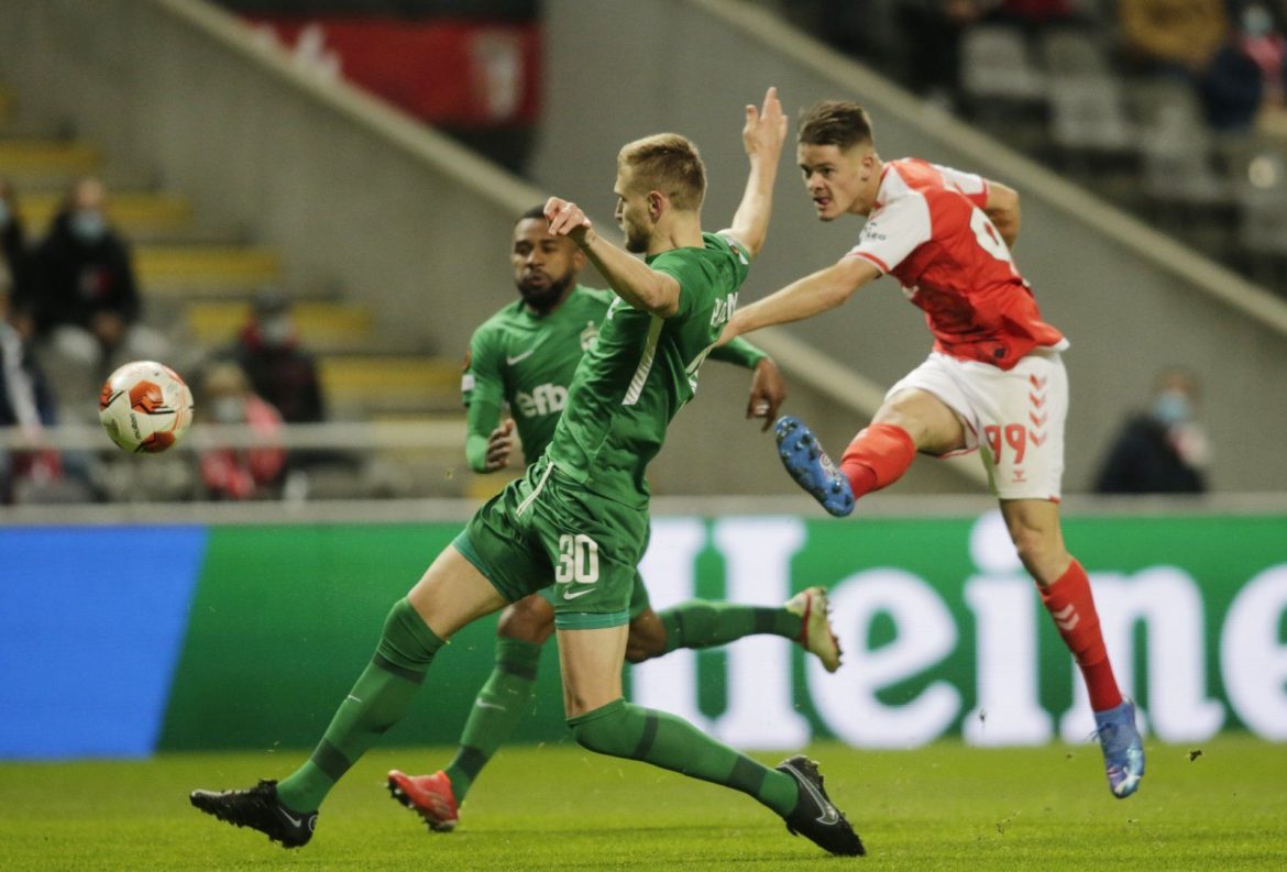 Spurs: Vitor Oliveira transfer battle looms